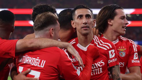 Benfica representado na equipa da semana da Champions para o 'L’Équipe'