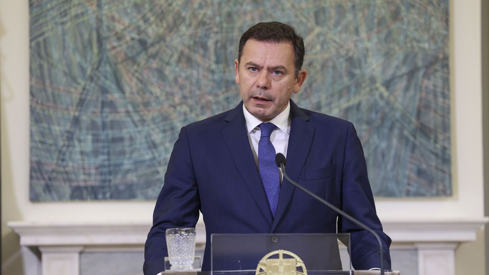 Primeiro-ministro espera «restabelecimento integral da eletricidade nas próximas horas»