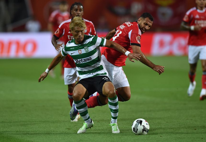 Morita e Pavlidis no último Sporting-Benfica