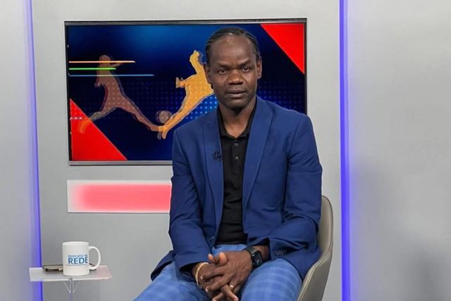 Akwá marcou a história do futebol angolano com um golo que valeu o Mundial-2006