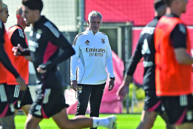 José Mourinho prepara o clássico desde quinta-feira