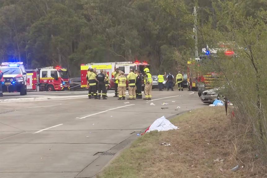 Carro abalroou adeptos na Austrália