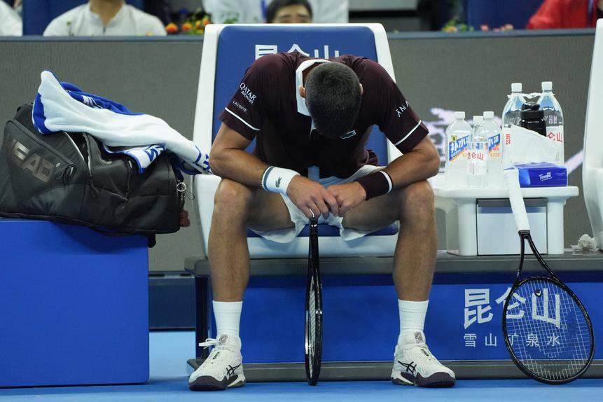 Novak Djokovic tem sentido dificuldades físicas