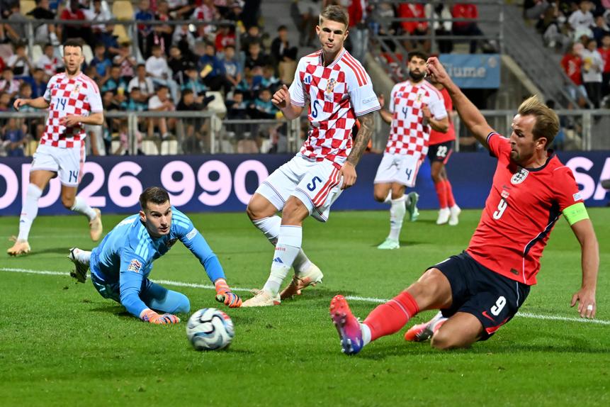 Harry Kane marcou dois dos sete golos de Inglaterra - FOTO: Imago