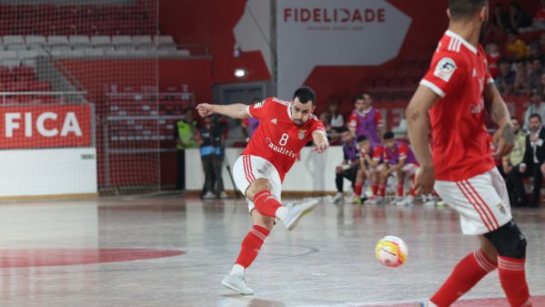 Benfica proibido de tropeçar em Torres Vedras