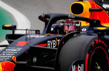 Max Verstappen conquista 11.ª 'pole' do ano