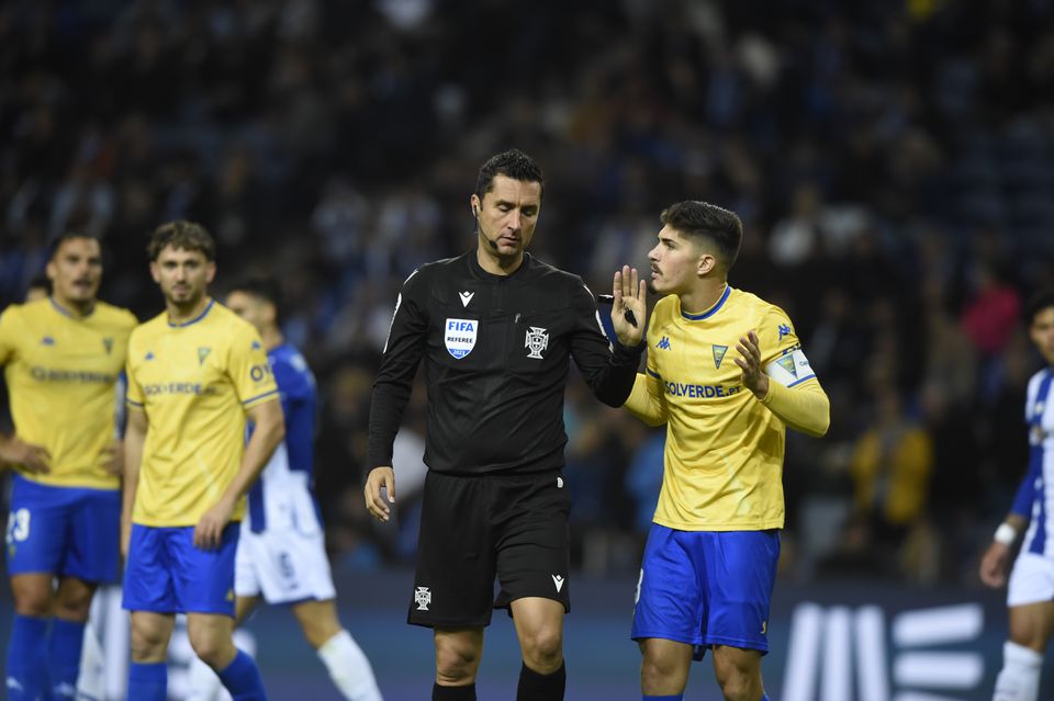 Duarte Gomes analisa arbitragem do FC Porto-Estoril