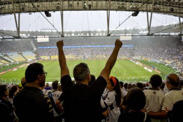 Final da Libertadores vai ter público apesar dos confrontos entre adeptos de Boca e Fluminense