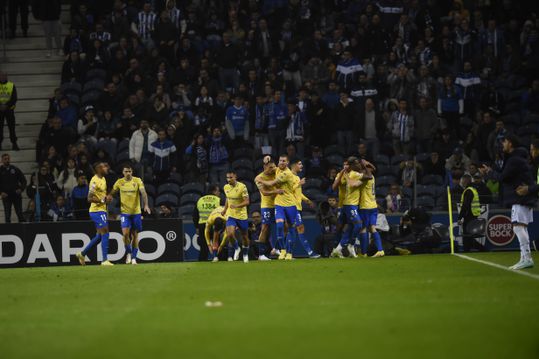 FC Porto tropeça em casa e pode ver Sporting cavar fosso maior