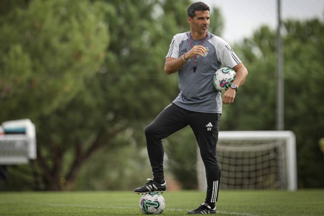Benfica B a três vitórias de igualar a época passada