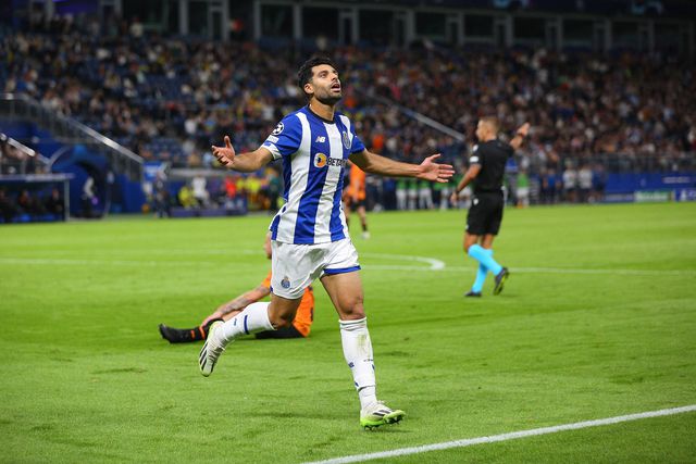FC Porto: Taremi associado ao Manchester United