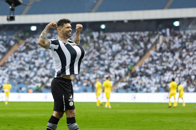 Campeão Al Ittihad está em crise e Espírito Santo já está a 11 pontos de Jorge Jesus