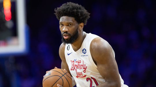 NBA investiga alegada altercação física entre Embiid e jornalista