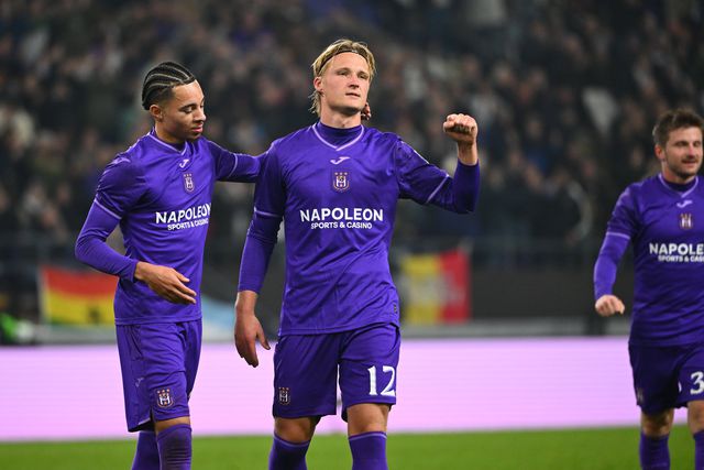 Atenção, FC Porto: Anderlecht goleia antes da Liga Europa