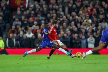 Bruno foi em crescendo e Moisés Caicedo foi sempre gigante no empate em Old Trafford