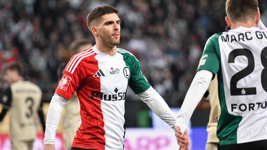 Legia de Gonçalo Feio vence e aproxima-se do líder