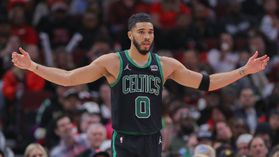 NBA: Jayson Tatum operado a rotura do tendão de Aquiles