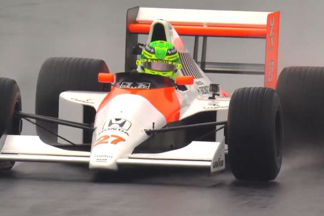 Vídeo: Hamilton fez exibição em carro de Senna, mas «se pudesse corria com ele hoje»