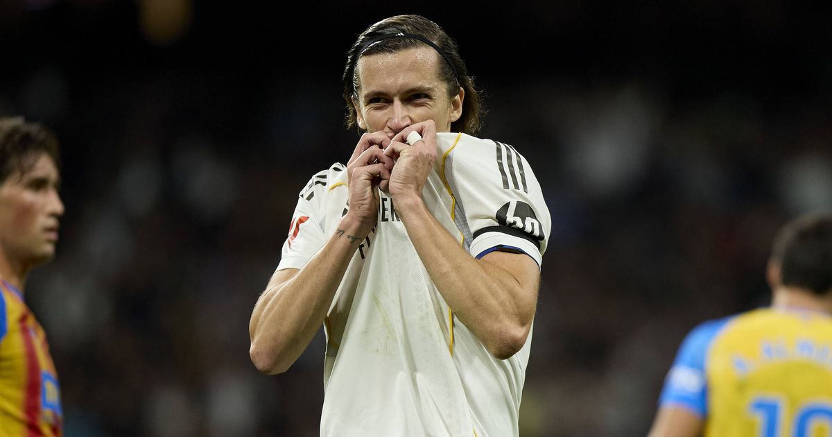 Ex-Benfica e estrela do Barcelona no '11 da semana' da LaLiga