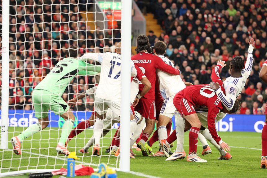 Alexis Mac Allister e Amadou Onana