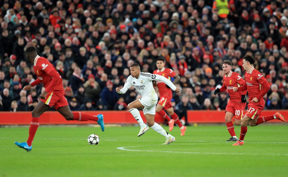 Liverpool e Real Madrid é duelo entre dois dos gigantes do futebol europeu - FOTO David Blunsden/IMAGO
