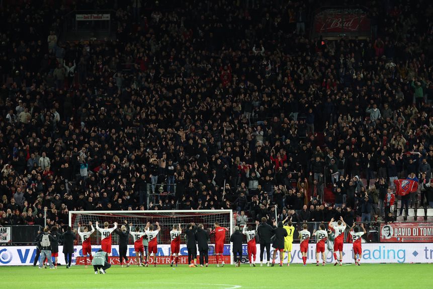 Utrecht tem uma massa adepta muito fiel - Foto: Imago