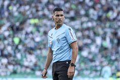 O árbitro Fábio Veríssimo - Foto: IMAGO