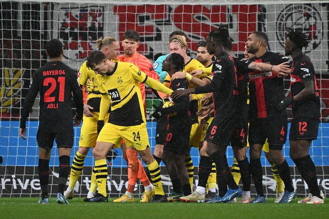 Leverkusen empata com o Dortmund e tem primeiro lugar em risco
