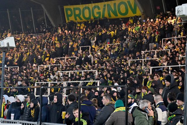 Adepto do Nantes morto à facada antes do Nantes-Nice