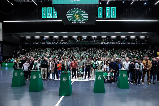 Sporting perpetua títulos no Pavilhão João Rocha