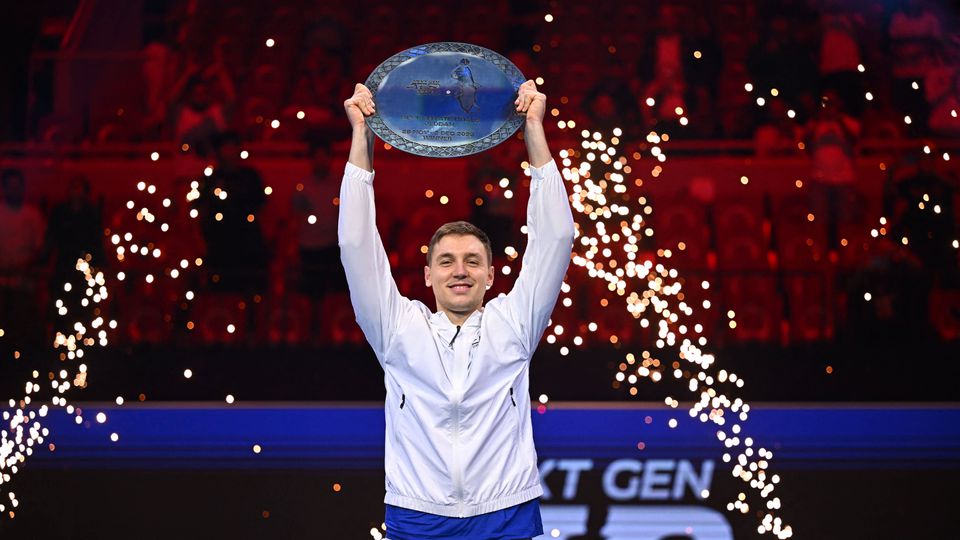 Quem é o protegido de Novak Djokovic que venceu as Next Gen ATP Finals?