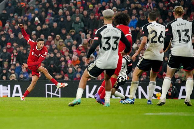 Premier League: Liverpool vence o Fulham em jogo de loucos!