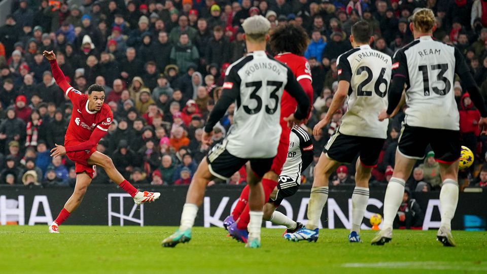 Premier League: Liverpool vence o Fulham em jogo de loucos!