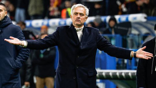 Mourinho faz conferência em português: «O meu italiano não é bom»