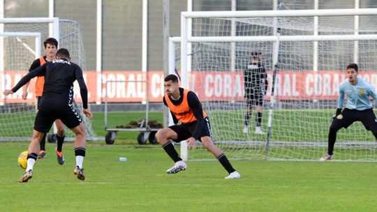 Dyego Sousa de regresso aos treinos no Nacional