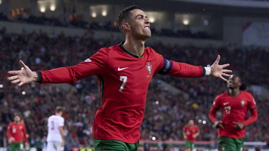 Ronaldo felicita Navegadoras pelo apuramento para o Euro 2025