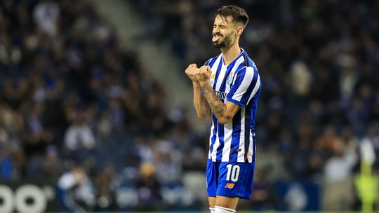 FC Porto: Fábio Vieira rende mais a '10'