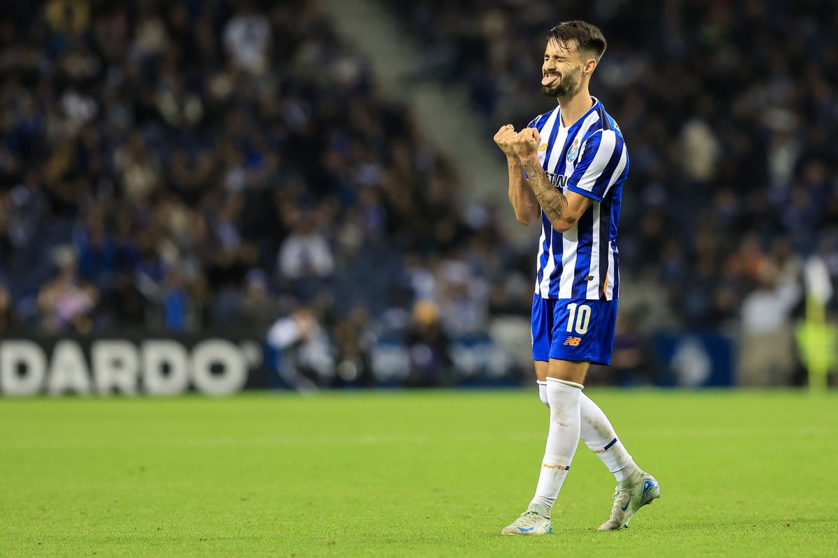 FC Porto: Fábio Vieira rende mais a '10'