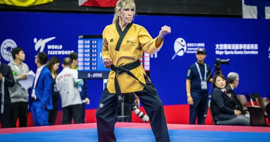 Há uma portuguesa bicampeã do mundo de taekwondo poomsae +65 anos