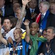 Wesley Sneijder festeja conquista da Champions League com Mourinho (IMAGO)