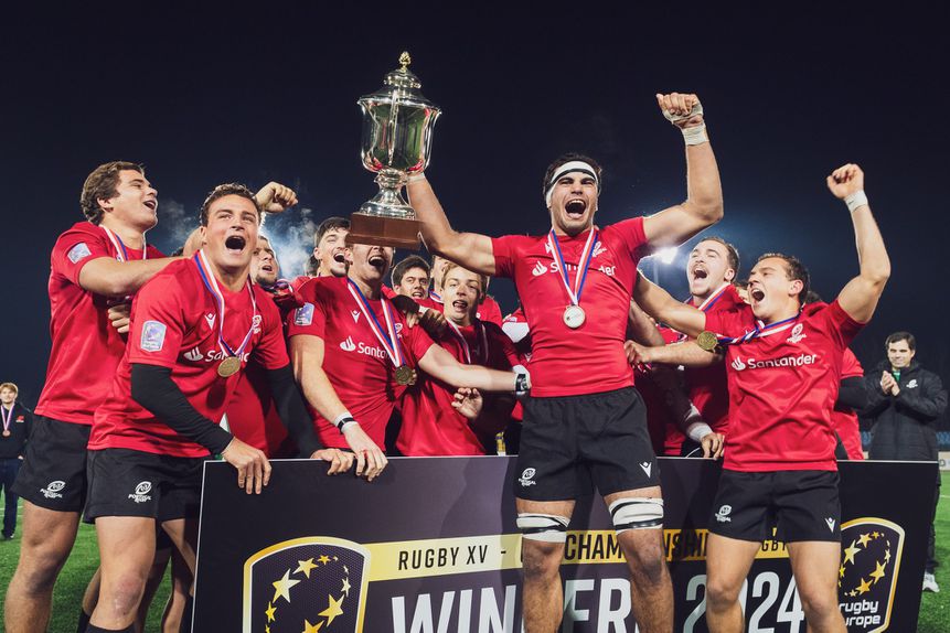 Seleção Nacional de sub-20 venceu recentemente o Rugby European Championship — Foto: FPR