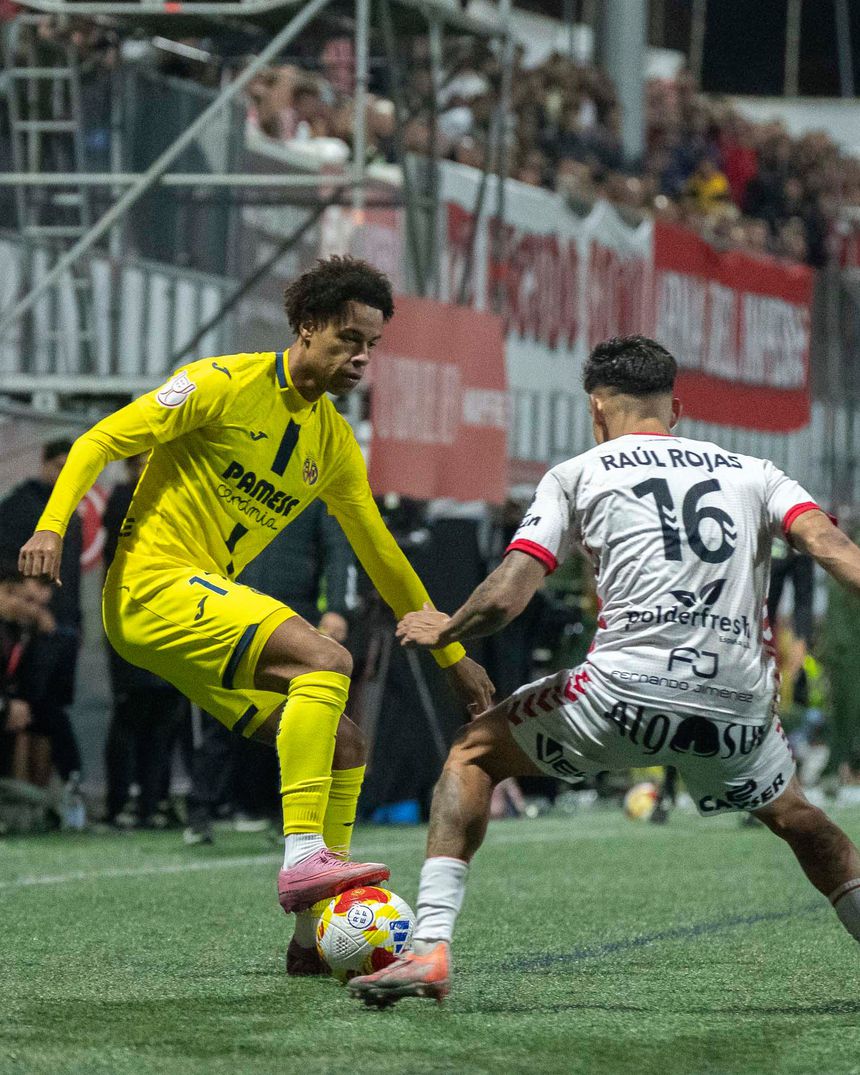 Buchanan durante a partida - Foto: Villarreal