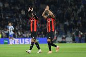 Jogadores do Nice aplaudem os seus adeptos durante jogo com o FC Porto, para a Liga Europa