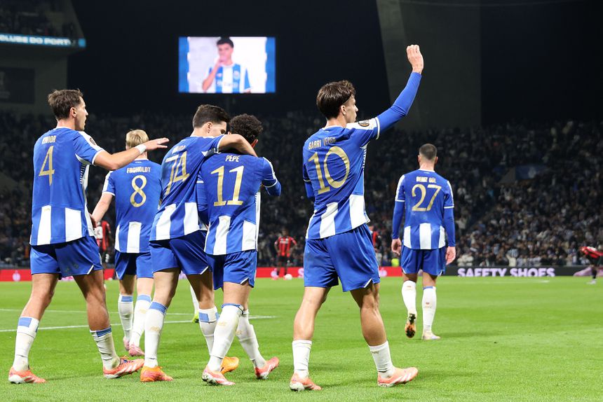 Agenda do FC Porto para janeiro está em aberto: pode ter cinco jogos ou pode ter até oito!