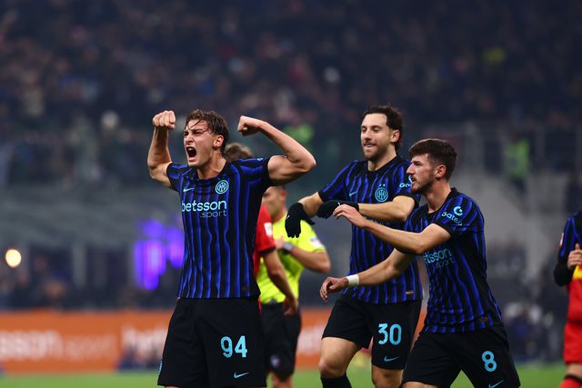 O festejo de Pio Esposito - Foto: Inter