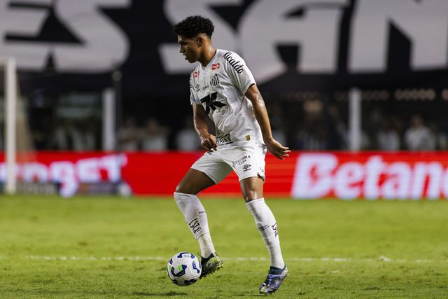 Joao Victor de Souza, jogador do Santos