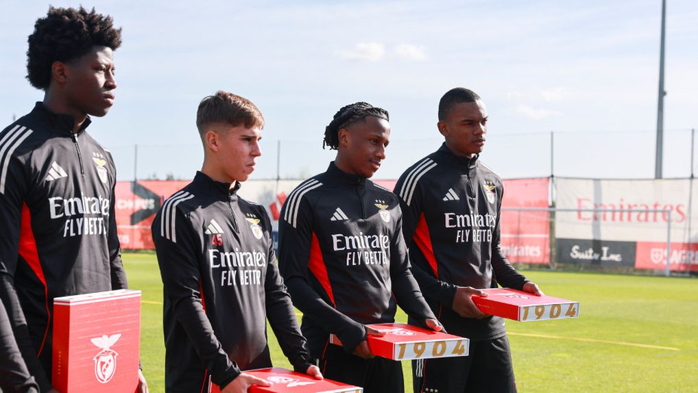 Jogadores do Benifca campeões do Mundo de sub-17 - Foto SL Benfica