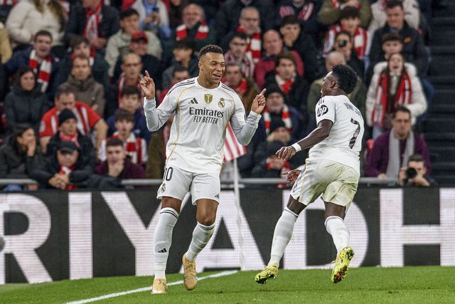 Real Madrid volta às vitórias em (mais uma) grande noite de Mbappé