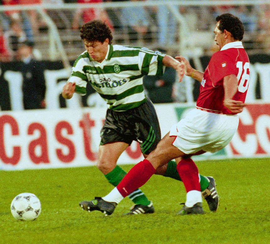 Balakov foi protagonista nos leões em vários dérbis - Foto: A BOLA