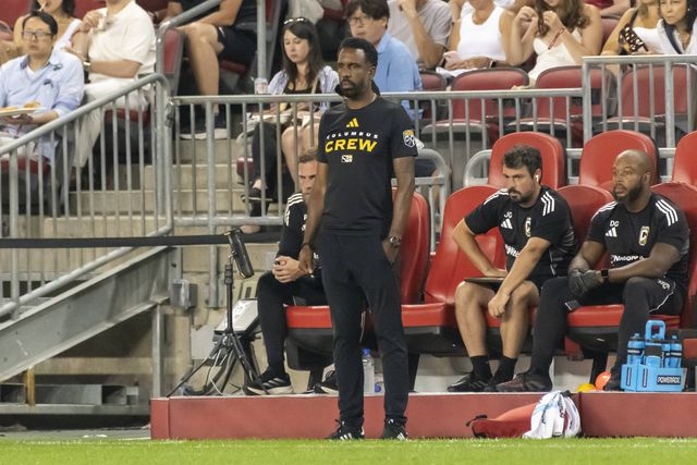 Wilfried Nancy, treinador dos norte-americanos do Columbus Crew, prepara-se para assumir o primeiro desafio na Europa